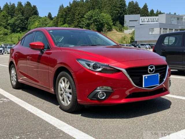 2014 Mazda Axela