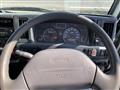 2010 Isuzu Elf Truck