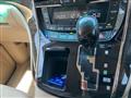 2014 Toyota Alphard Hybrid