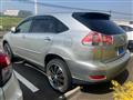 2004 Toyota Harrier