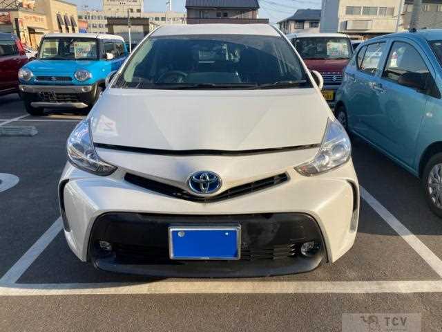 2015 Toyota PRIUS α