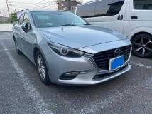 2016 Mazda Axela