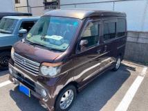 2013 Daihatsu Atrai Wagon