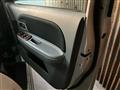 2005 Toyota Sienta