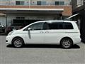 2011 Toyota Isis