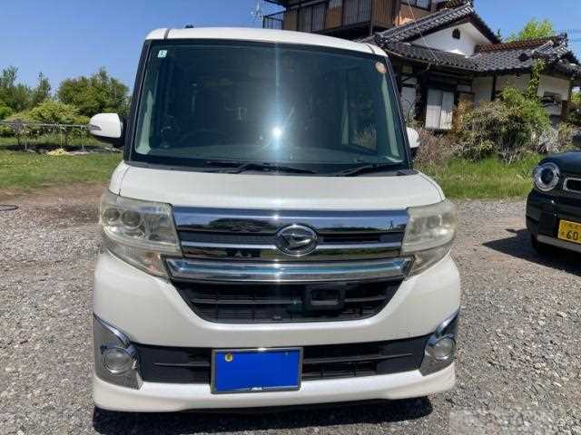 2014 Daihatsu Tanto