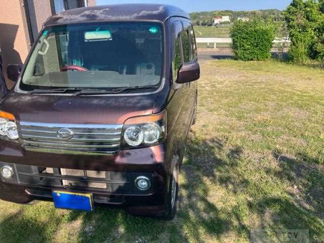 2013 Daihatsu Atrai Wagon