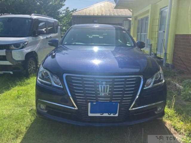 2015 Toyota Crown