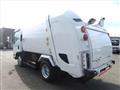 2016 Isuzu Elf Truck