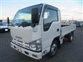 2009 Isuzu Elf Truck