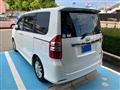 2012 Toyota Noah