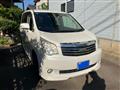 2013 Toyota Noah