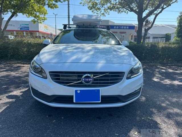 2015 Volvo V60