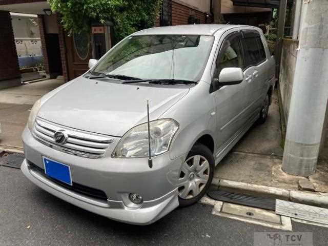 2011 Toyota Raum