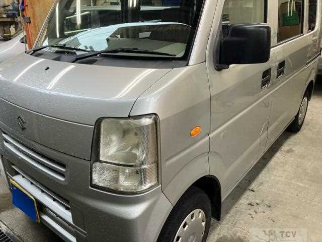 2011 Suzuki Every