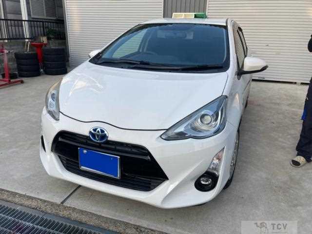 2015 Toyota AQUA