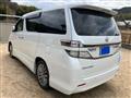 2013 Toyota Vellfire