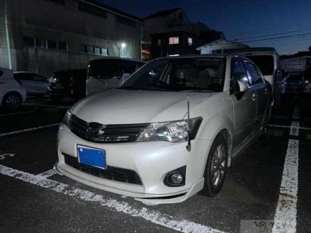 2013 Toyota Corolla Axio