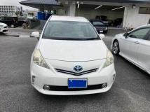 2013 Toyota PRIUS α