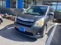 2007 Toyota Noah