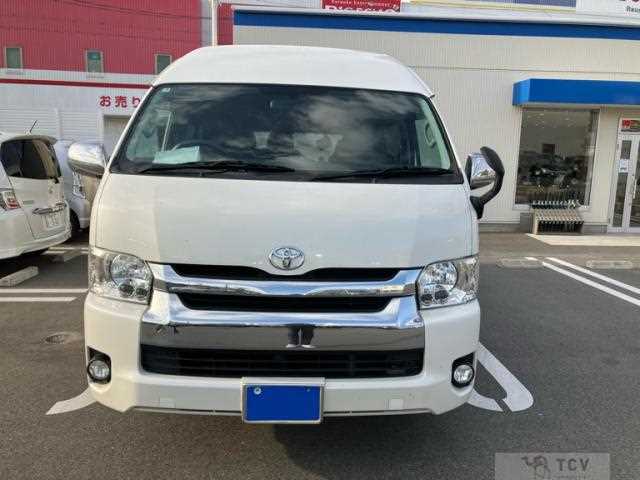 2015 Toyota Hiace Wagon