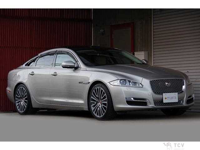 2017 Jaguar XJ Series
