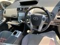 2013 Toyota PRIUS α