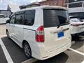 2009 Toyota Noah