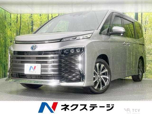 2022 Toyota Voxy