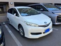 2013 Toyota Wish