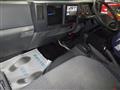 2019 Isuzu Elf Truck