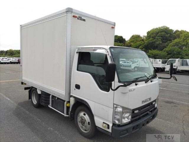 2012 Isuzu Elf Truck
