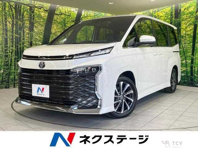 2023 Toyota Voxy