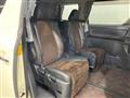 2013 Toyota Alphard G