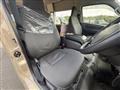 2013 Toyota Hiace Commuter
