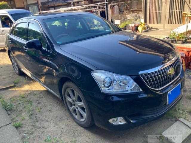 2010 Toyota Crown Majesta