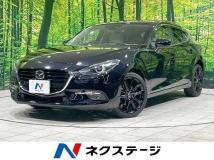 2016 Mazda Axela