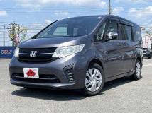 2015 Honda Step WGN