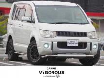 2007 Mitsubishi Delica D5