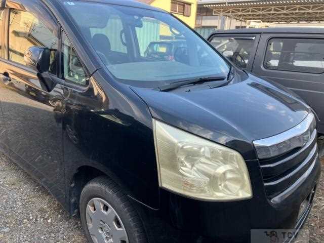 2008 Toyota Noah