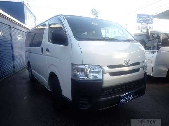2014 Toyota Regiusace Van