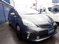 2013 Toyota PRIUS α
