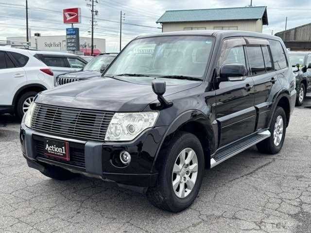 2011 Mitsubishi Pajero
