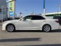 2015 Toyota Crown Hybrid