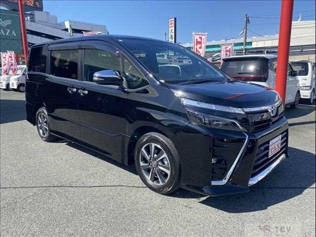 2021 Toyota Voxy