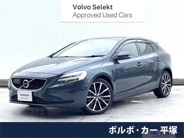 2018 Volvo V40