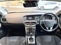 2018 Volvo V40