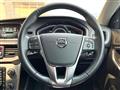 2018 Volvo V40
