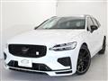 2022 Volvo V60