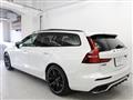 2022 Volvo V60